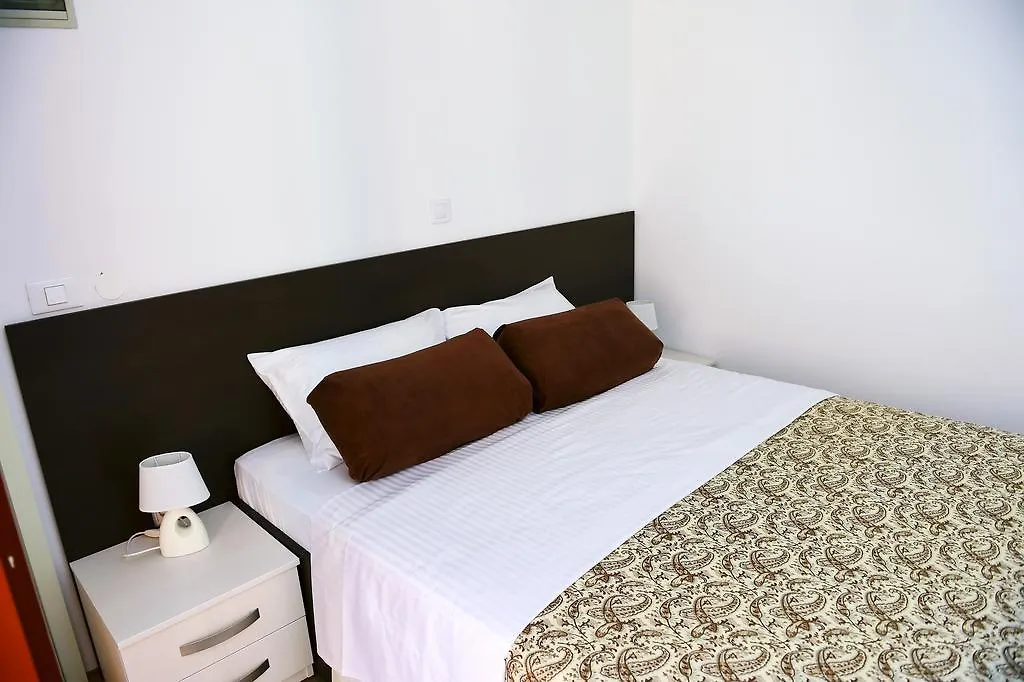 Apartments Zdjelar Porec Croazia